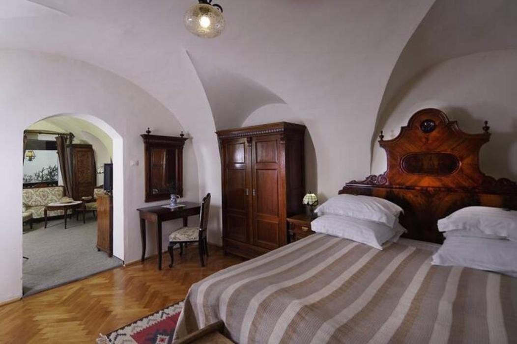 Fronius Boutique Residence Sighişoara Exteriör bild